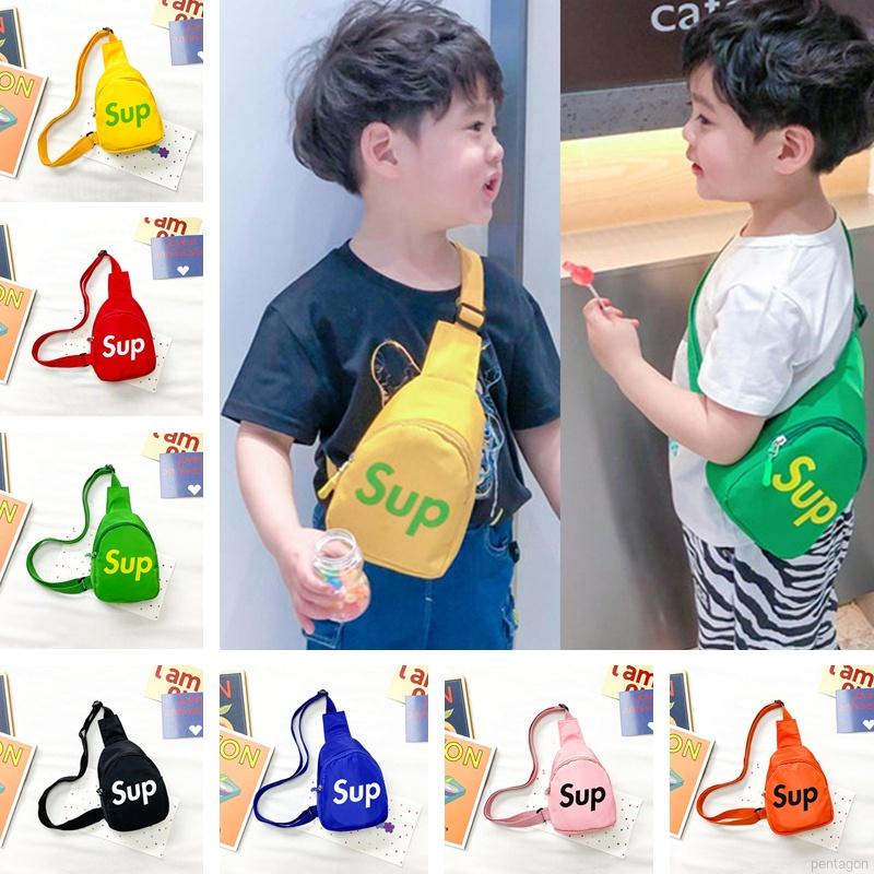 Túi đeo chéo ngực in chữ phong cách Hàn Quốc cho bé trai và bé gái