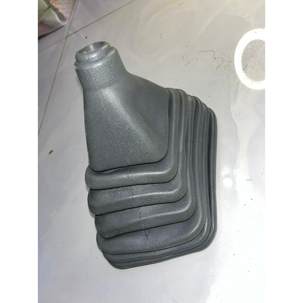 Che bụi cần số lắp cho xe hổ vồ
