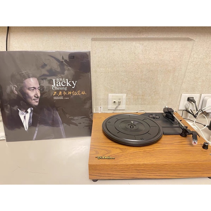 Máy nghe nhạc đĩa than Didatime chính hãng và tặng kèm đĩa than cổ điển khi mua máy