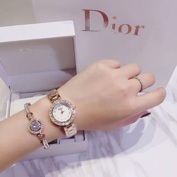 Đồng Hồ Nữ DOR Vỏ Kim Loại Sang Chảnh