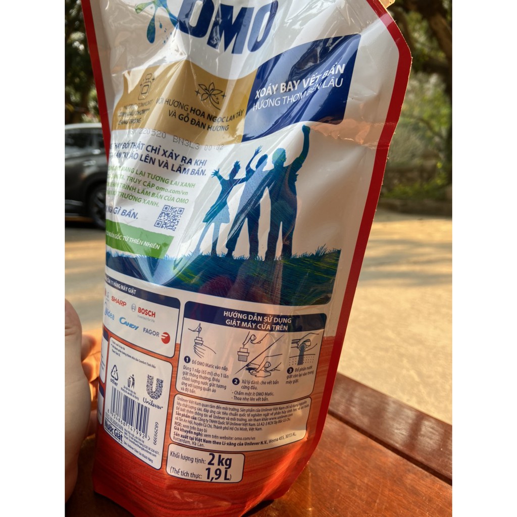 NƯỚC GIẶT OMO MATIC MÁY GIẶT CỬA TRÊN COMFORT 2KG