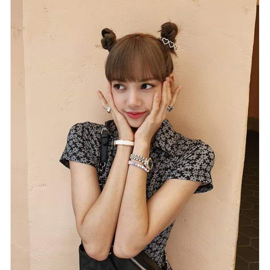 Cặp tóc trái tim Lisa BlackPink