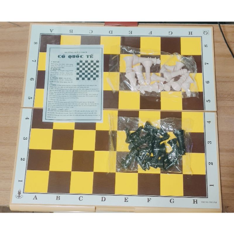 Bộ bàn cờ vua lớn Trung Thành® 43 x 43 (cm)