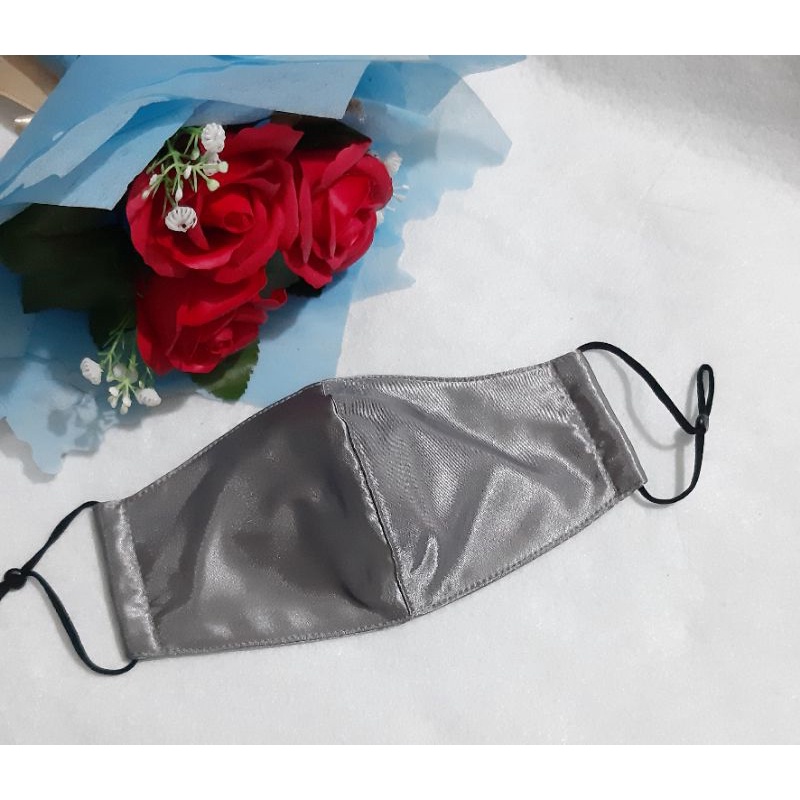 Khẩu trang vải phi lụa