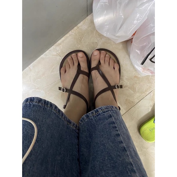 Dép Da Có Quai Đi Học Dép Nữ Dép xỏ ngón Nấm Lùn Clothes Dép quai hậu nữ Xăng đan đế bằng