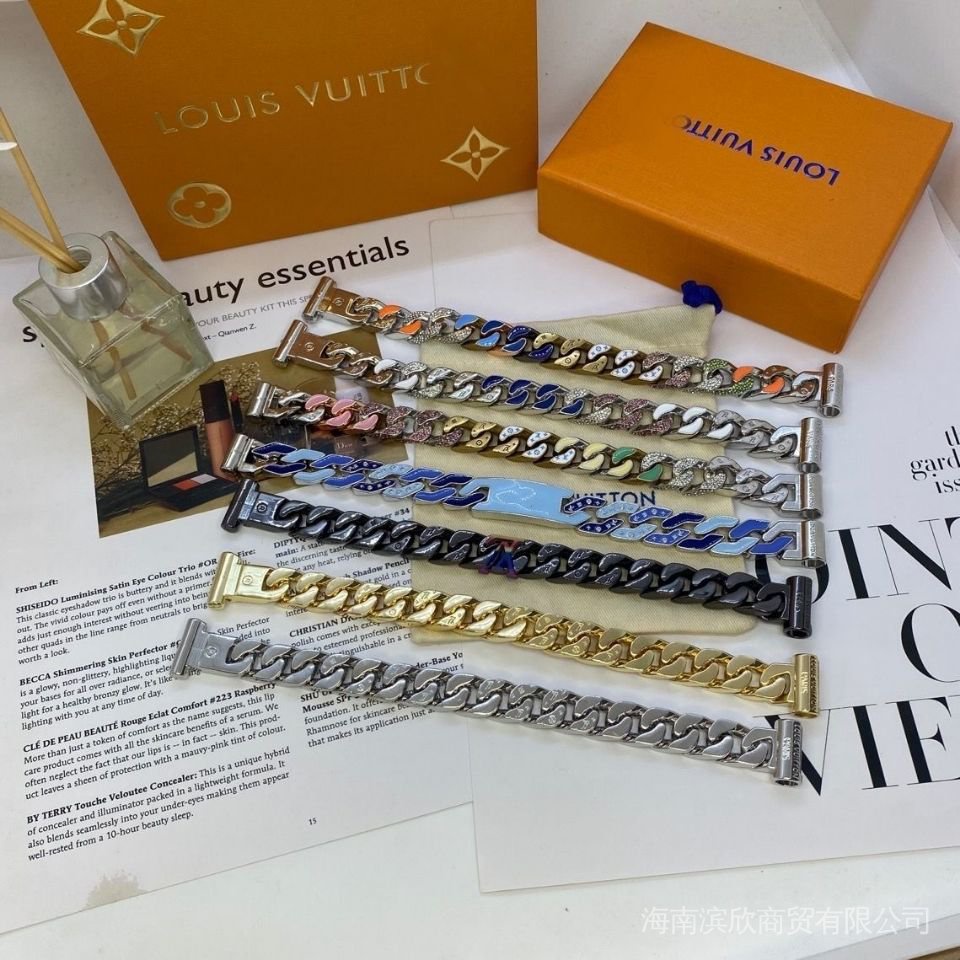 Vòng đeo tay thép phong cách Vuitton châu Âu