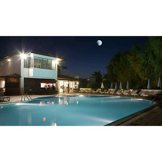 Đèn Led Pha 50W ngoài trời chống nước IP66 220V