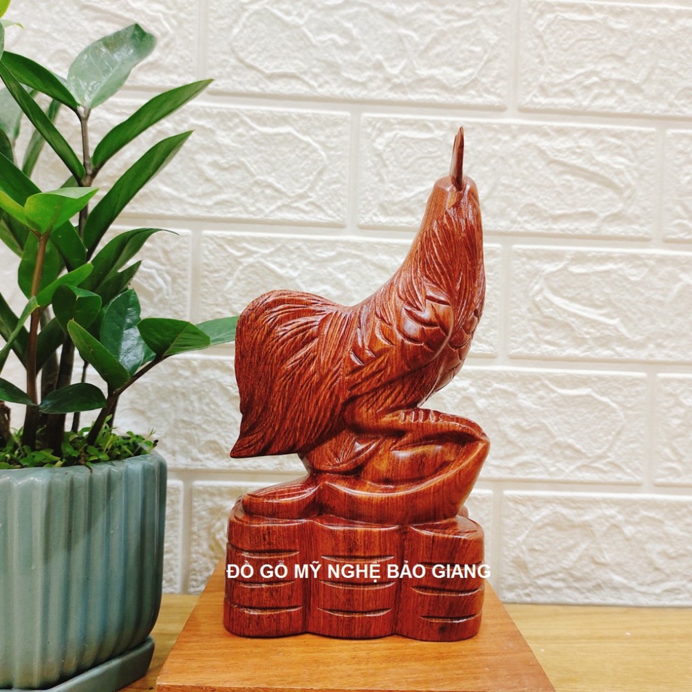 Tượng con gà gỗ hương cao 20 cm