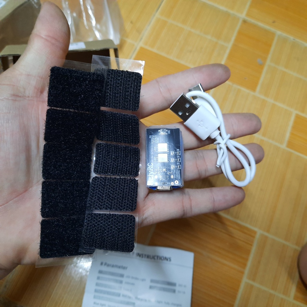 Đèn chiếu sáng gắn flycam DJI mini 3 pro /MINI 2/AIR2/2S/3PRO//mavic3 có chức năng chiếu sáng và nháy - Phụ kiện flycam