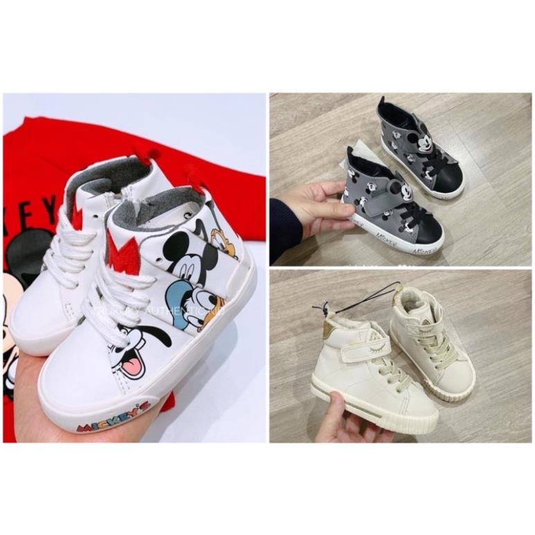 Giày cao cổ cho bé săn sale