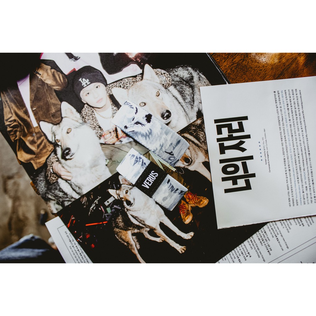 [Mã FAMALL19 giảm 20% tối đa 50K đơn 150K] Vòng tay Verus - Wolf / Unleash Your Inner Beast | BigBuy360 - bigbuy360.vn