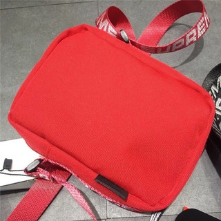 [KHÔNG ƯNG ĐỔI TRẢ] TÚI ĐEO CHÉO SUPERME RED-ONE-a
