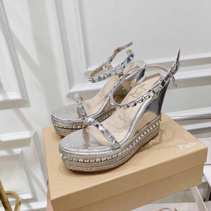 Sandal đế xuồng siêu cao viền tán đinh lou•bou•tin fullbox