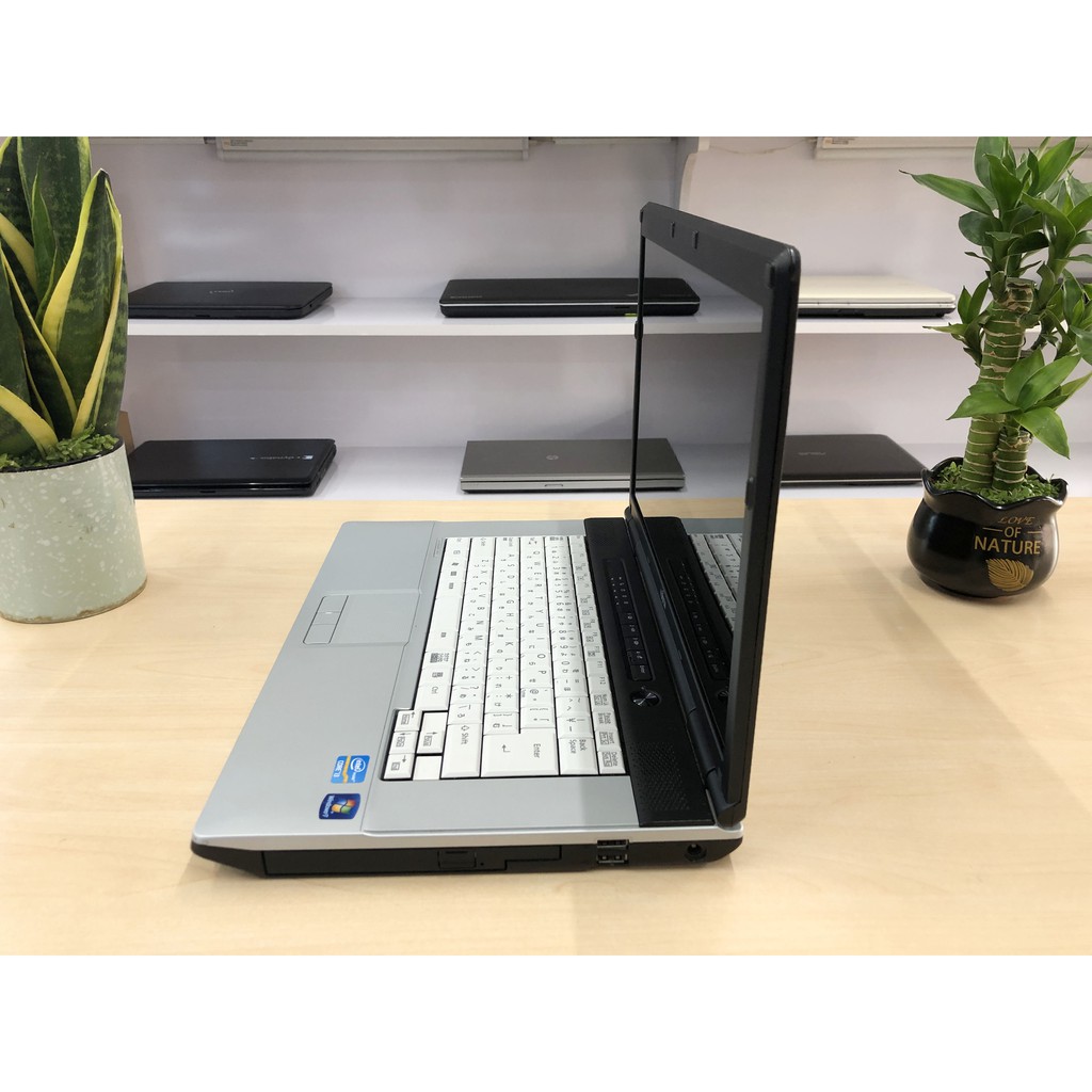 Laptop Fujitsu E741 - Core i3 2310M - Ram 4G - 15inch HD | BigBuy360 - bigbuy360.vn