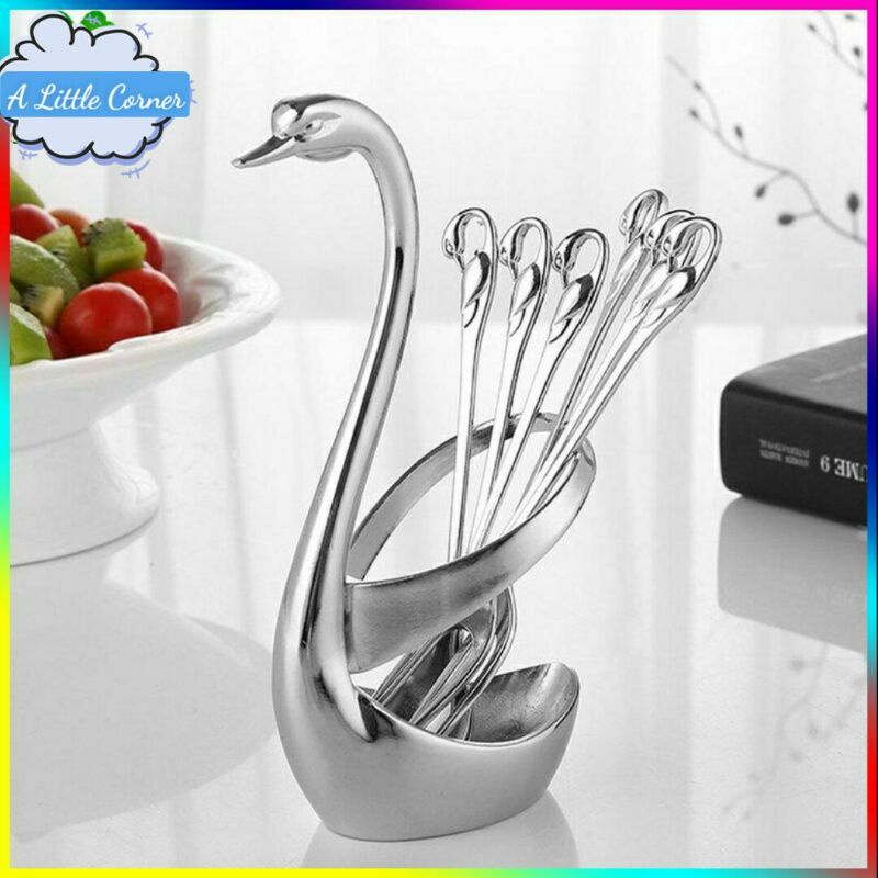 Bộ nĩa gấu bearbrick cực sáng sang SUS304