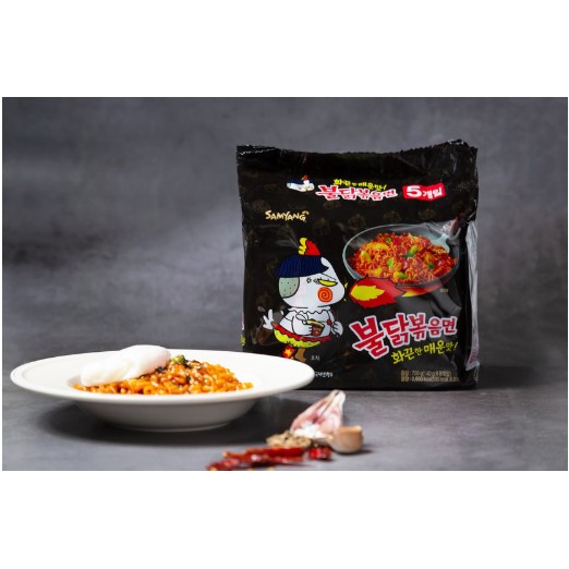 MỲ XÀO GÀ CAY 140G -  불닭볶음면 140G