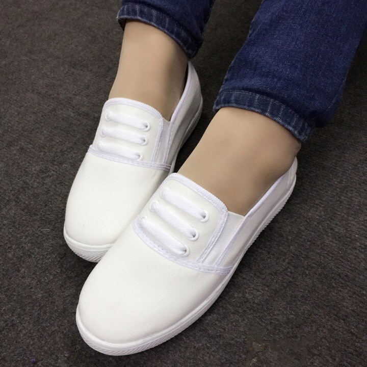 GIÀY LƯỜI NỮ ÊM CHÂN BA DÂY MÀU ĐỎ NĂNG ĐỘNG | BigBuy360 - bigbuy360.vn