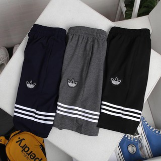 Quần short Adidas mẫu 3 sọc