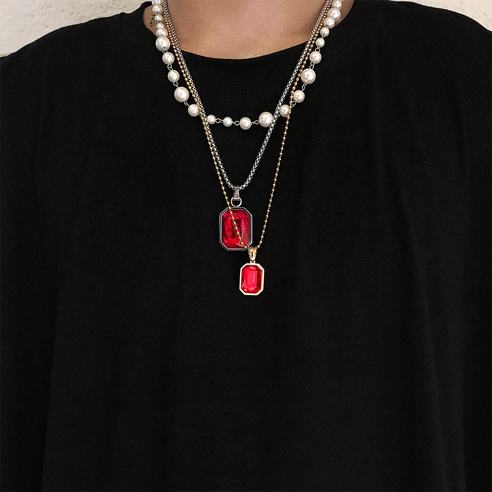 Retro personality hip hop necklace ins wind pearl diamond cross accessory