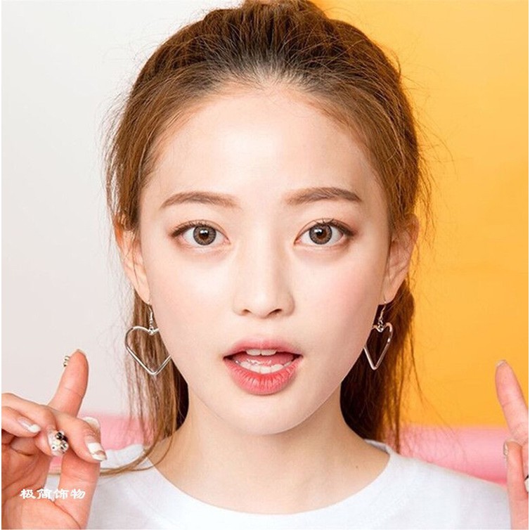 Khuyên Tai Thiết Kế Hình Trái Tim Đáng Yêu A11