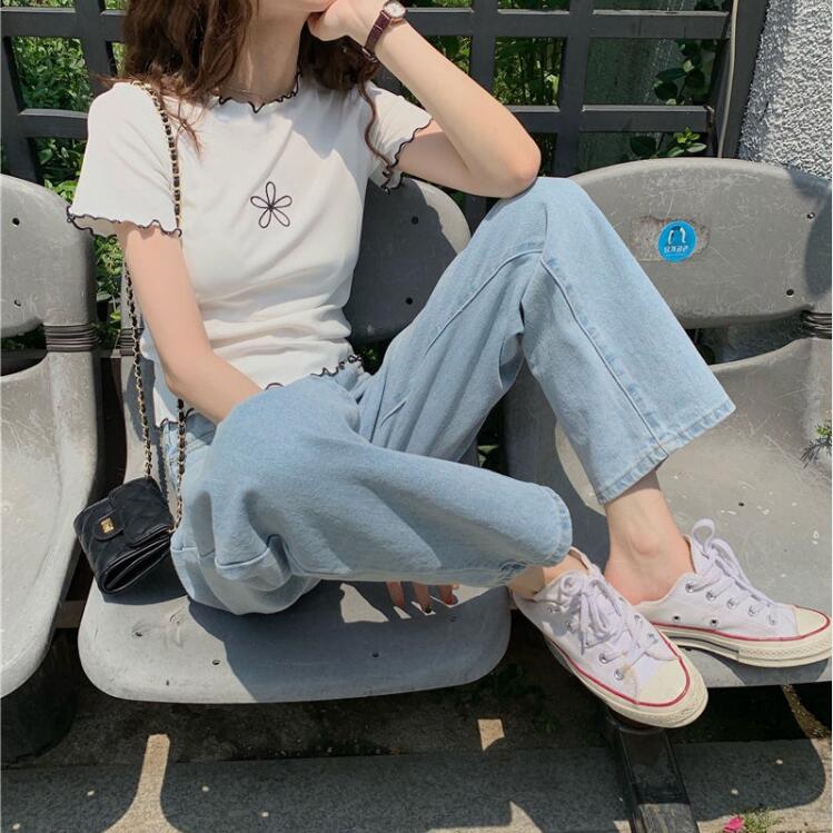 Áo Thun Ngắn Tay Thêu Họa Tiết Xinh Xắn Với 3 Màu Sắc Chọn Lựa | BigBuy360 - bigbuy360.vn