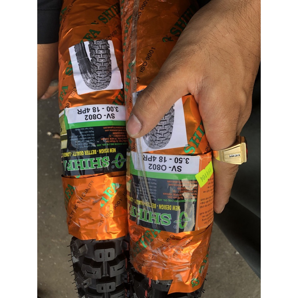 Lốp xe gai chân chó cafe racer classtic