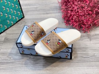Dép guci mickey quai ngang fullbox