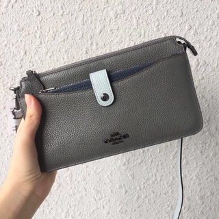 Clutch Coach 2 ngăn kèm ví mỏng