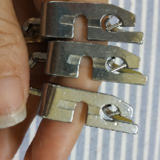 Chân vịt cuốn biên máy may con bướm