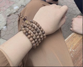 Vòng trầm Thái Lan 108 hạt Đàn Hương