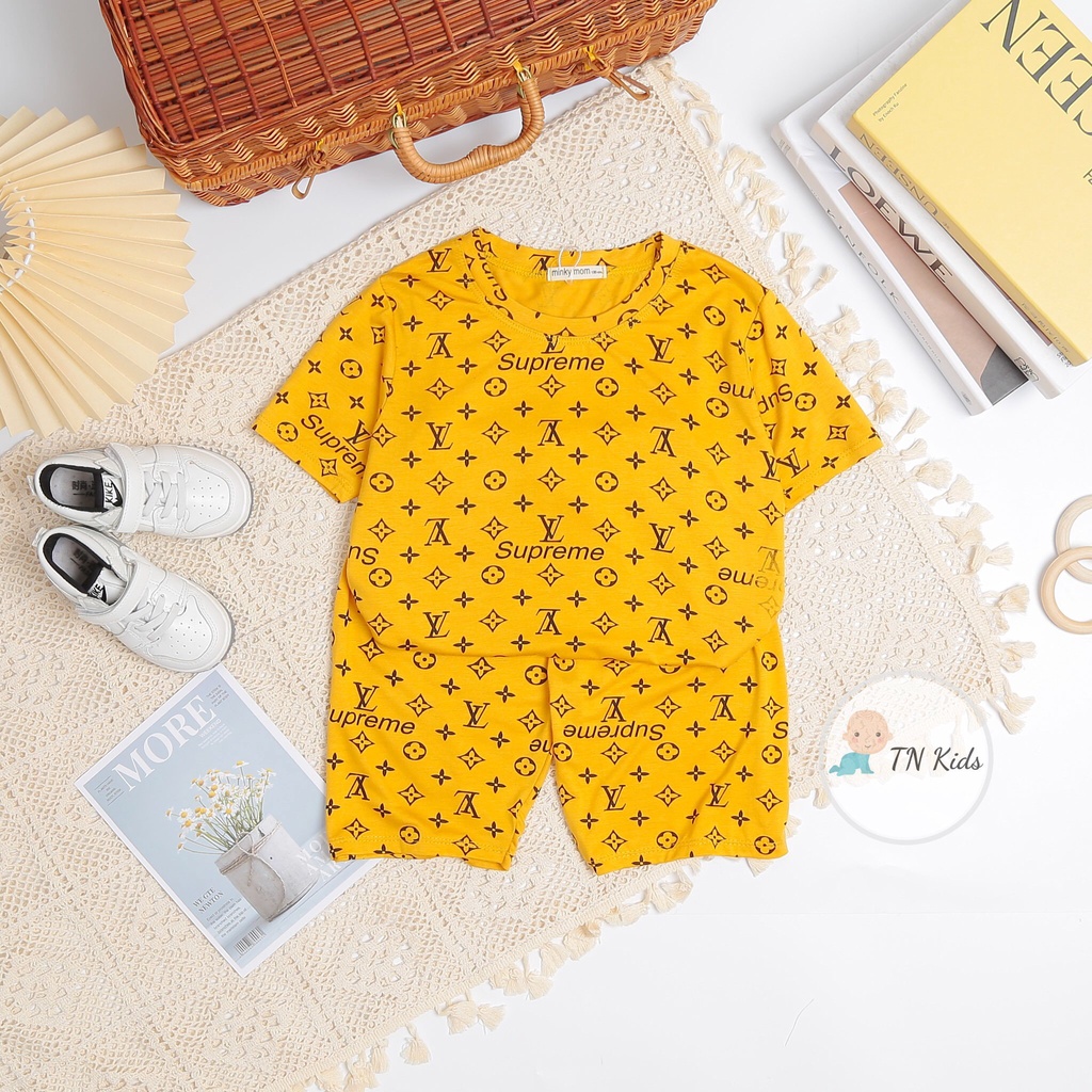 [Bé 20-32kg] Bộ ngắn tay thun lạnh chữ LV Minky Mom sang chảnh cho bé trai bé gái từ 20-32kg