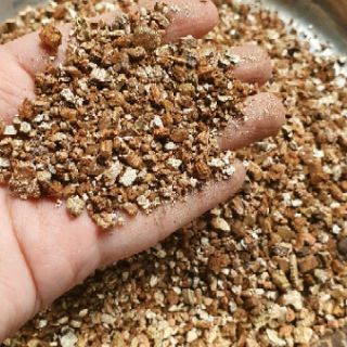 1kg đá vermiculite ( đá vermi , đá vơ mi )