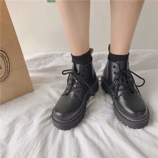 GIÀY DR ULZZANG
