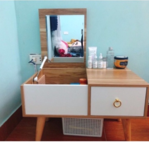 Bàn Trang Điểm 2 Ngăn Có Gương Ngồi Bệt Thời Trang