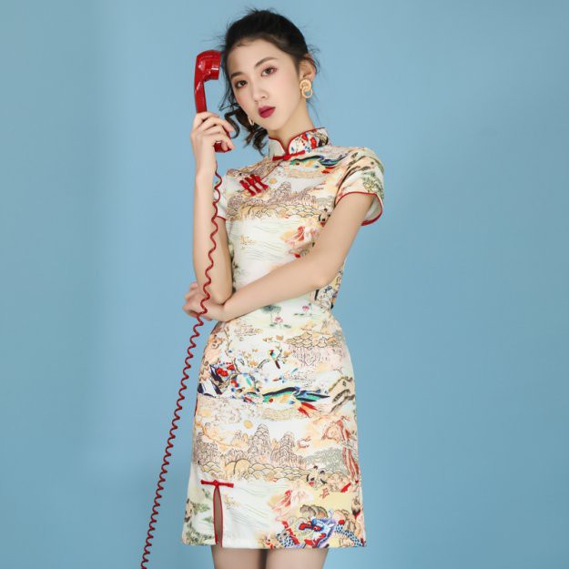 SƯỜN XÁM HỌA TIẾT CÔNG PHƯỢNG