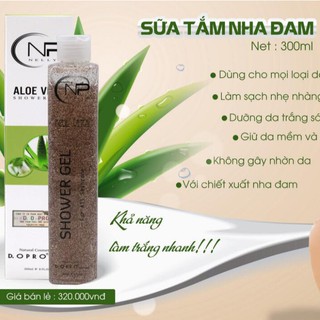 Sữa tắm xông trắng nha đam cánh hoa hồng - 300ml