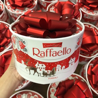 Kẹo dừa Nga Raffaello nơ 200g