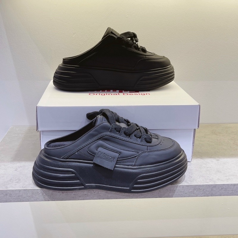 Giày sục thể thao đế bánh mì Daimiya qccc fullbox