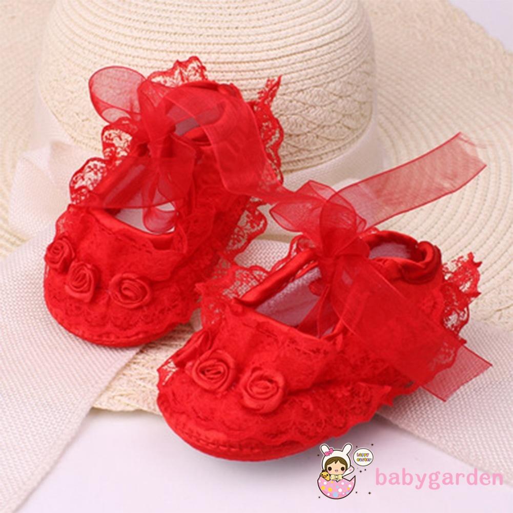 Giày đế mềm cho bé tập đi