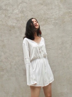 JUM TRẮNG ĐEN