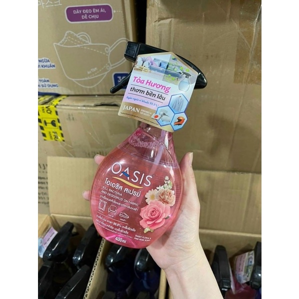 Xịt Khử Mùi Diệt Khuẩn Oasis Nhật Bản 400ml