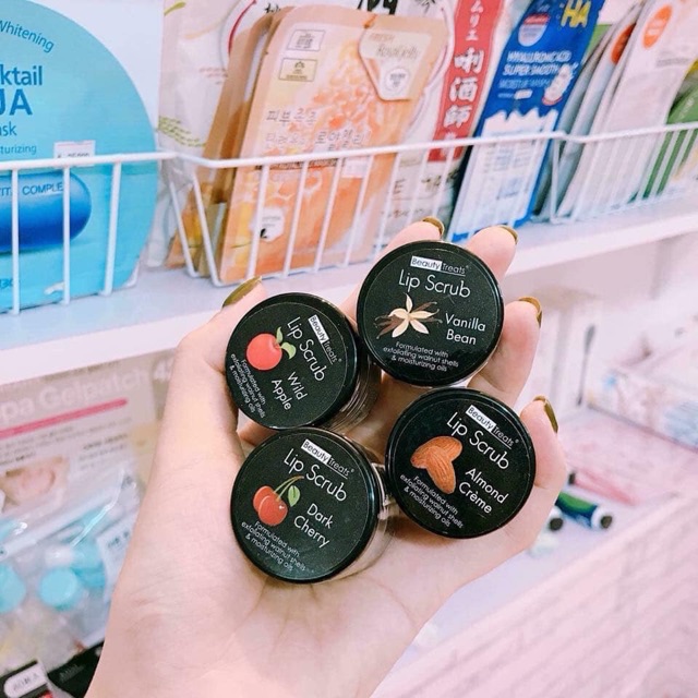 Tẩy da chết môi Beauty Treat Lip Scrub