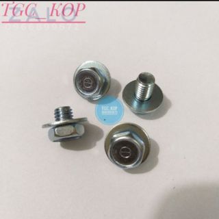 Ốc hộp xích xe dream. (Giá 1 bộ .3 con ốc ngắn và 1con ốc dài )