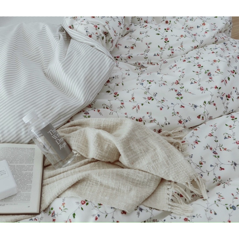 Set Cotton Living 100%cotton Hàng Nhập Khẩu Cao Cấp 4 Món Hoa Vintage Nhí Trắng