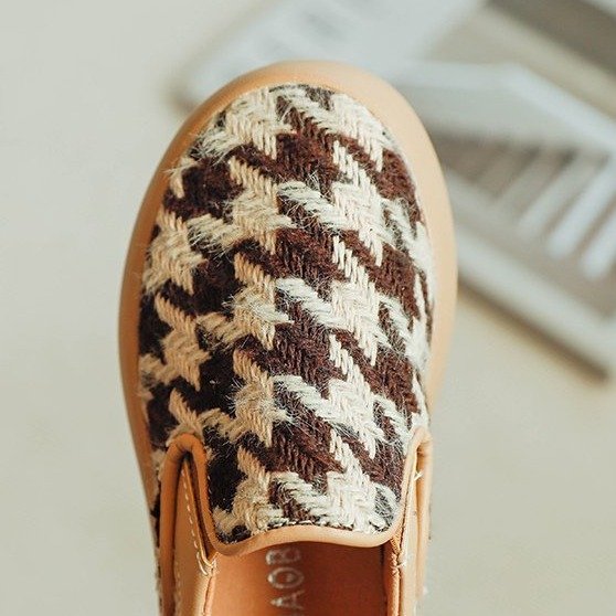 Giày Sneakers Đế Mềm Thoải Mái Thời Trang Cho Bé