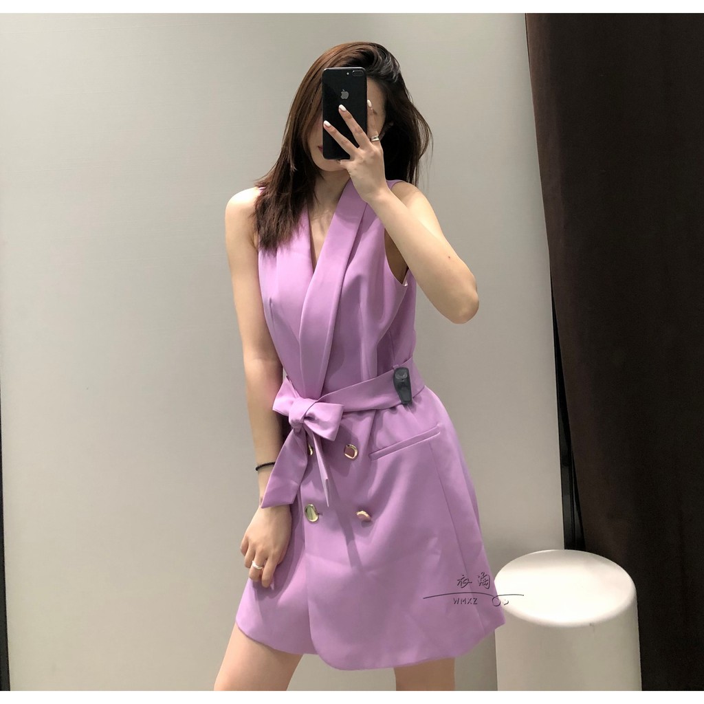Áo_váy dạng vest sát nách không tay dáng dài có belt lưng siêu sang