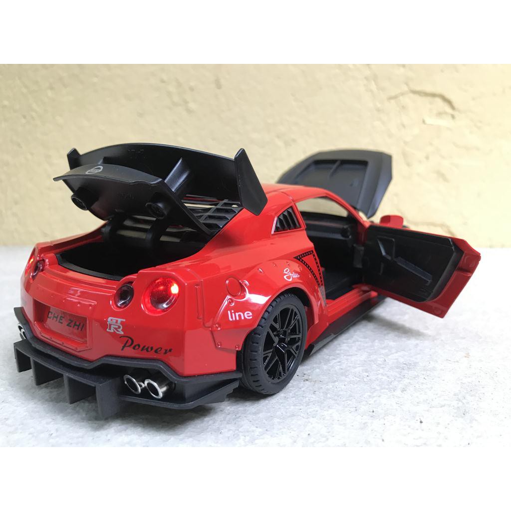 Mô hình xe Ô tô NISSAN GT- R 1:24