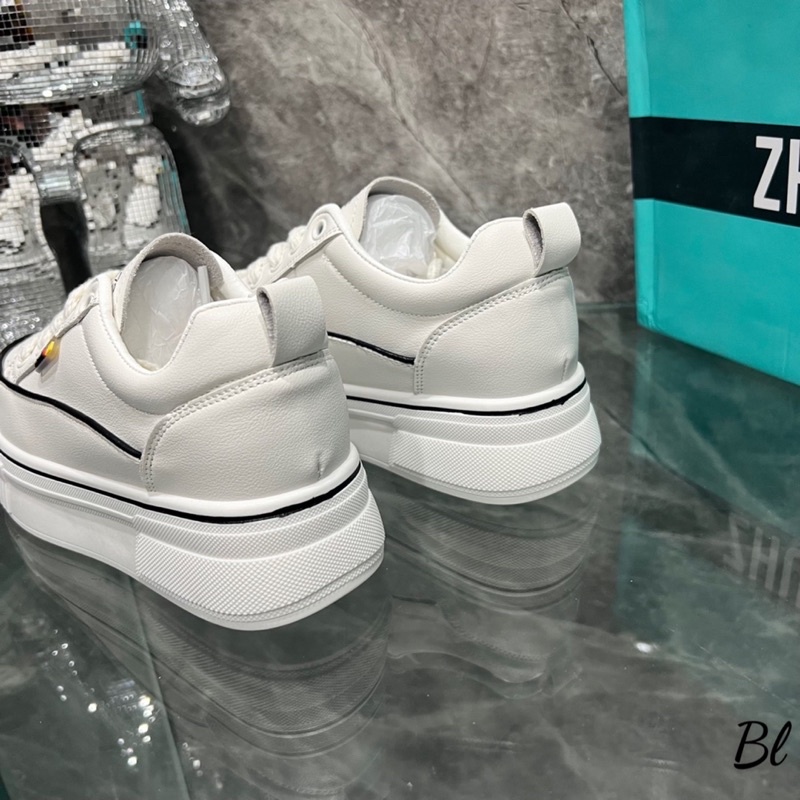 Giày thể thao nâng đế fullbox