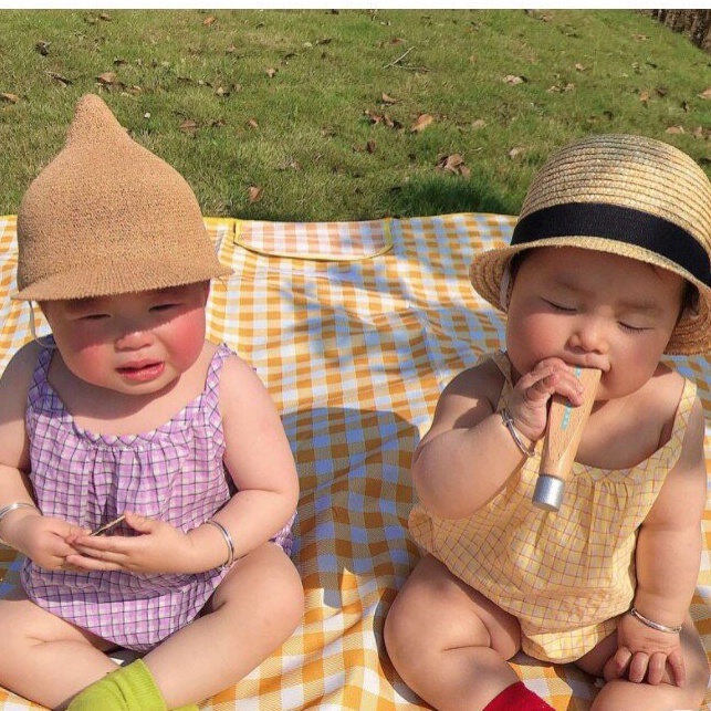 Mũ Cói Chất Liệu Cao Cấp Cho Bé Hình Củ Tỏi Siêu Dễ Thương (6-18m)