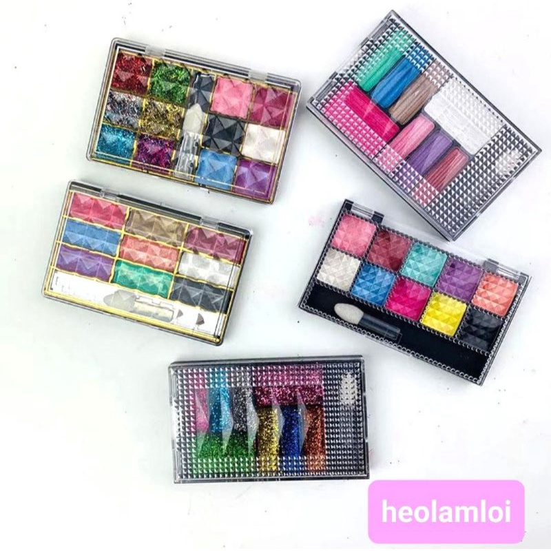 1 hộp phấn trang điểm cho búp bê, tranh trang điểm (mẫu ngẫu nhiên)